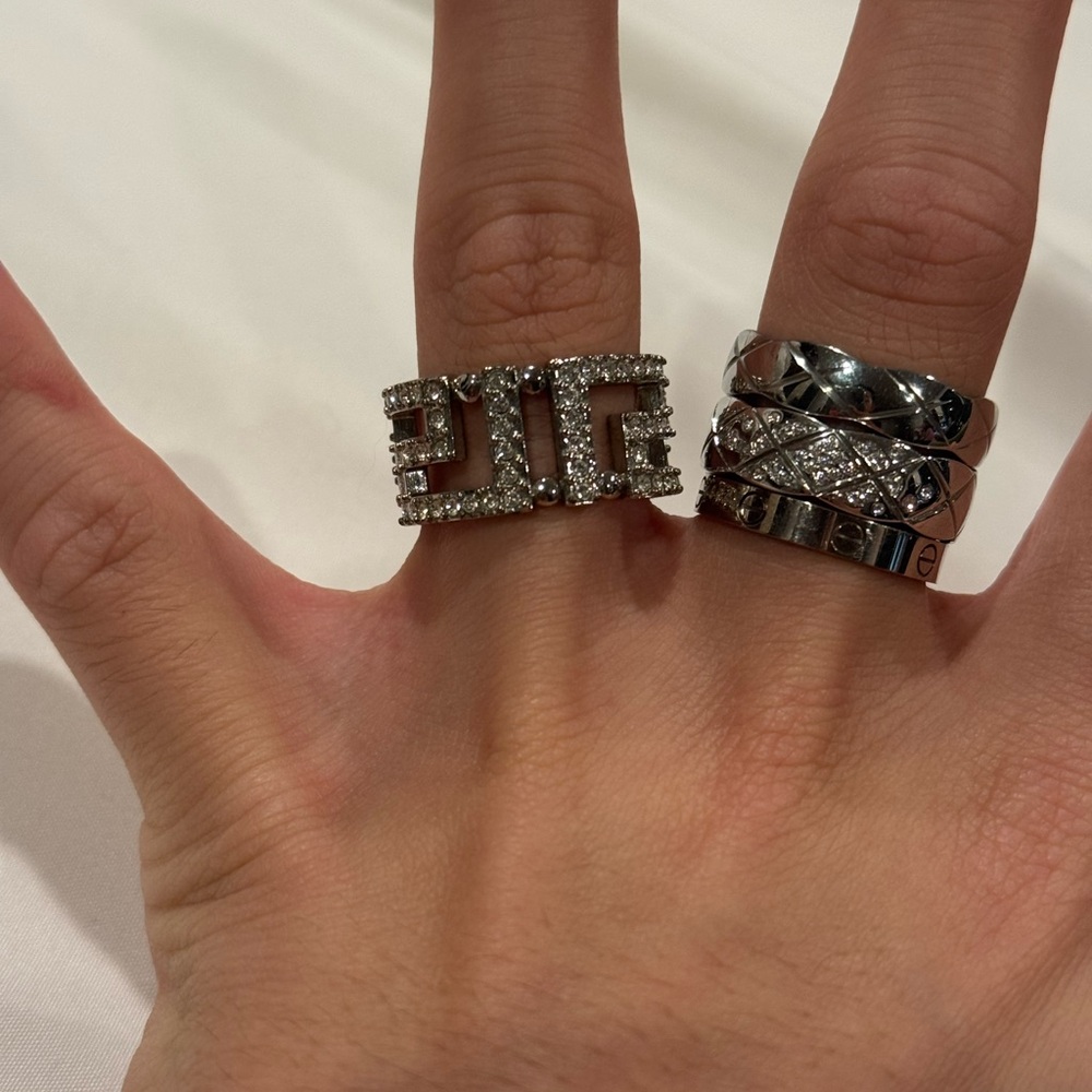 Versace Ring - image 6